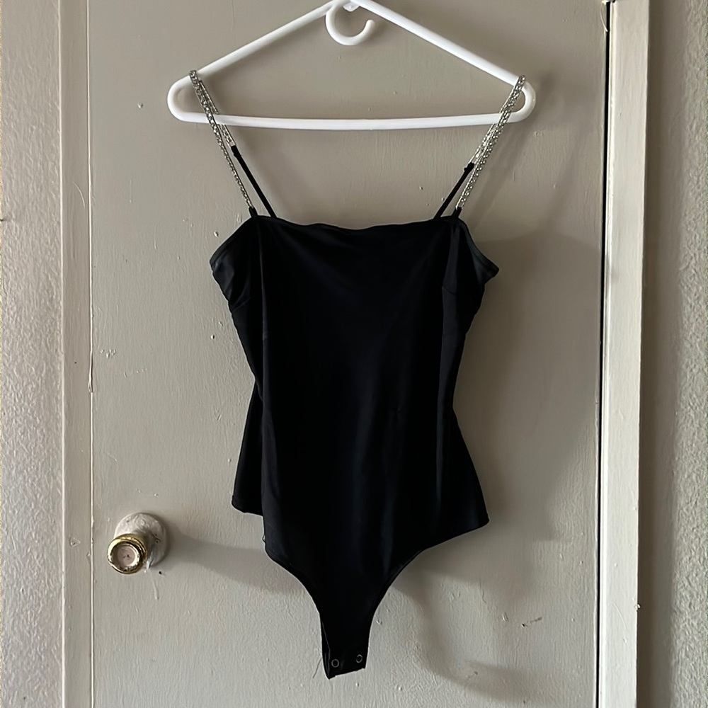 🌼FIR BUNDLE ONLY 🌼Windsor black with rhinestone strap bodysuit - Picture 3 of 10